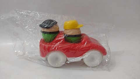 BABY CAR C/MUÑECOS CHICO