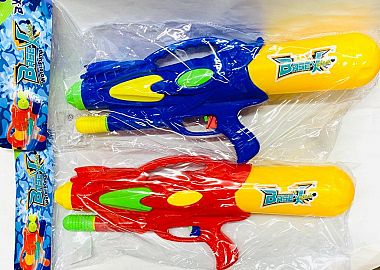 PISTOLA DE AGUA GRANDE 49CM C/BOMBEADOR